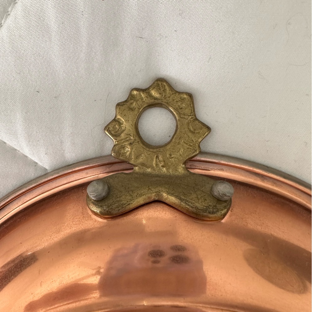 Vintage Solid Copper Grapes Mold Wallhanging Hanging - Picture 2 of 4